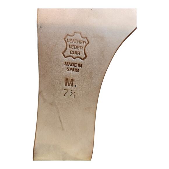 Red by Ramon Tenza leather heels made in Spain cream gold square heel shoes vtg - Picture 8 of 16